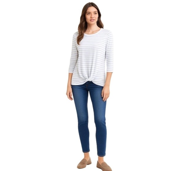 Market & Spruce Tops - Market & Spruce Shirt Women's M‎ Blue & White Striped Knot Front 3/4 Sleeve Top